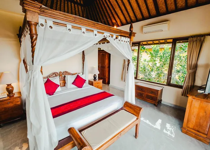 Sri Aksata Hotel 3*