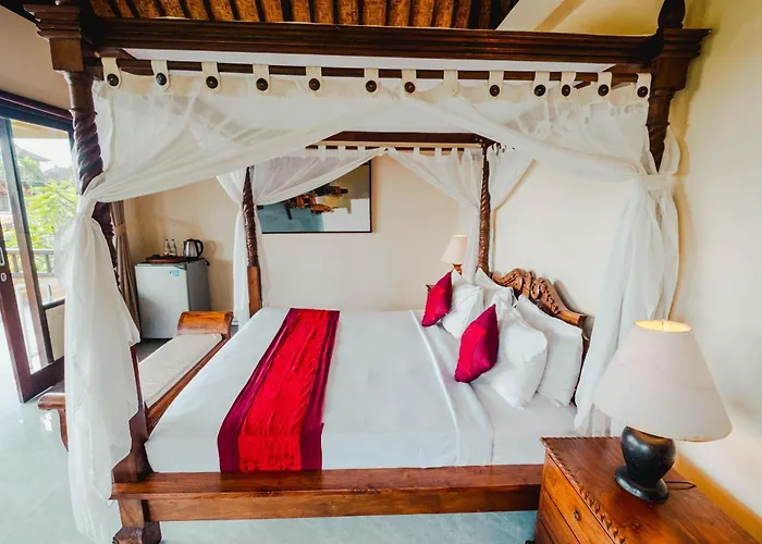 Sri Aksata Hotel 3*