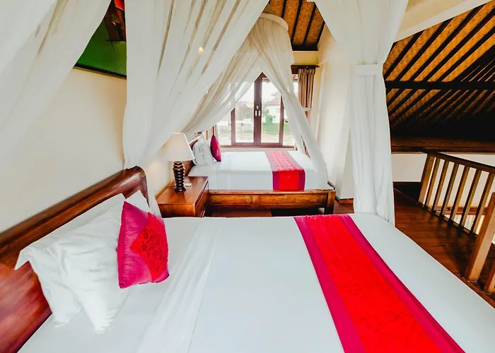 Sri Aksata Hotel 3*
