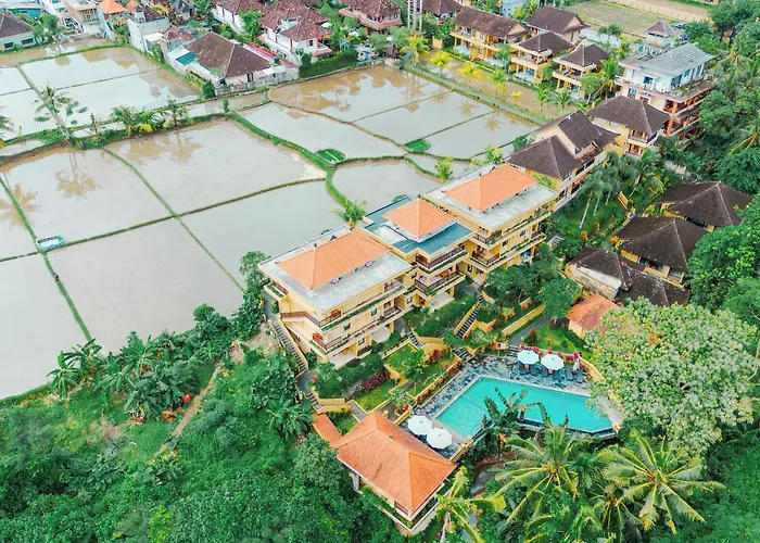 Sri Aksata Hotel 3*